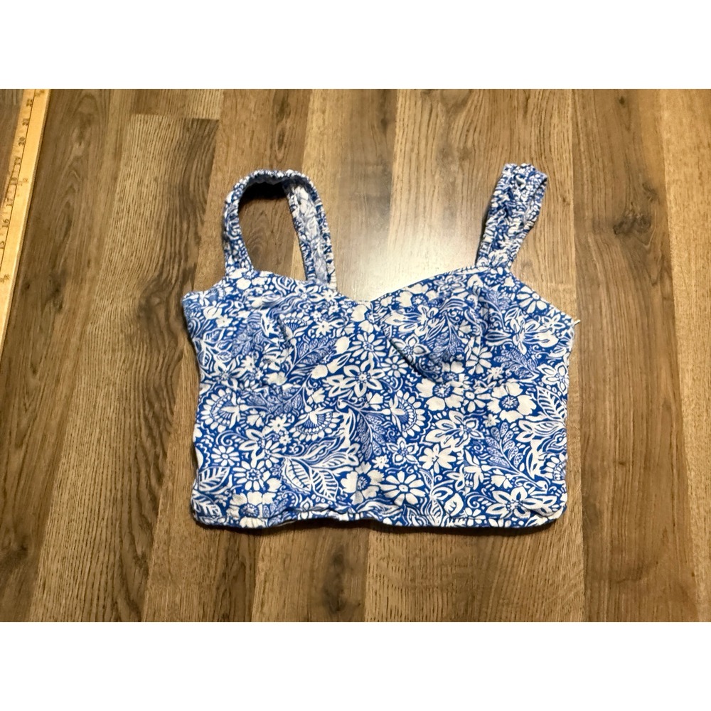 Lilly Pulitzer Shirts Women Size Large Blue White Smocked Back Floral Crop Top
